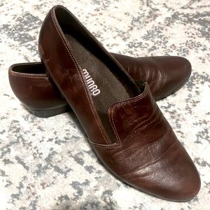Munro Brown Leather Loafers